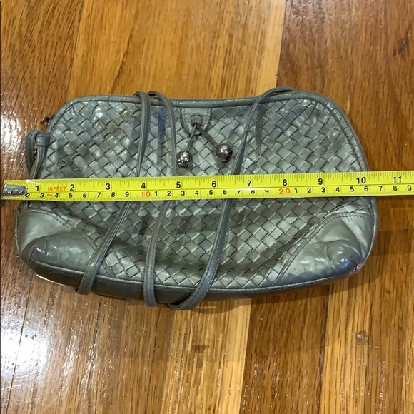 Ganson Metallic Crossbody Camera Bag - Picture 2 of 4